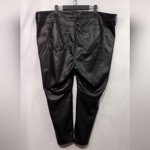Torrid Faux Leather High Rise Ankle Pants Womens 22R Black Boho Retro 90s Y2K - Picture 6 of 9